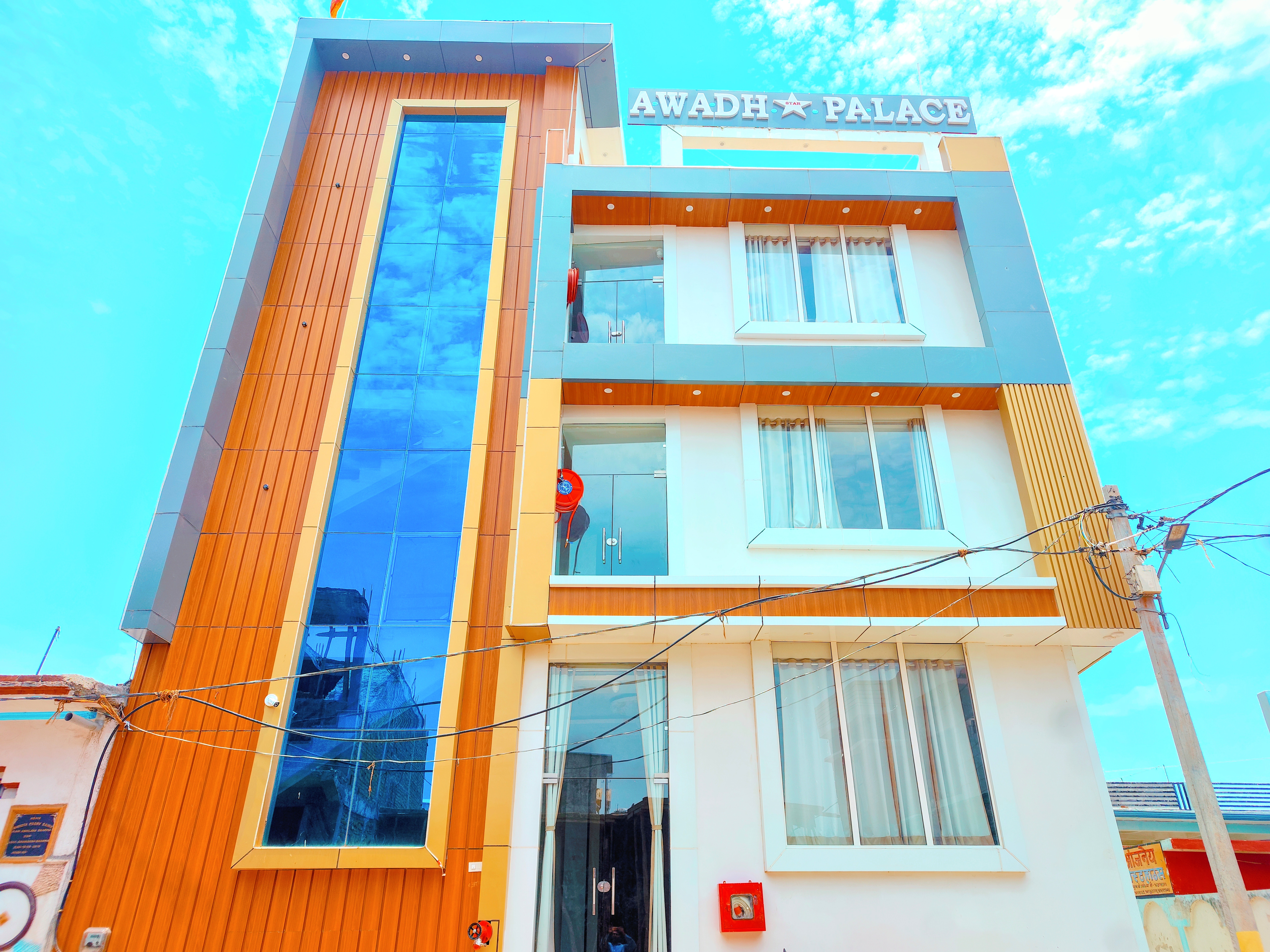 Hotel Awadh Star Palace